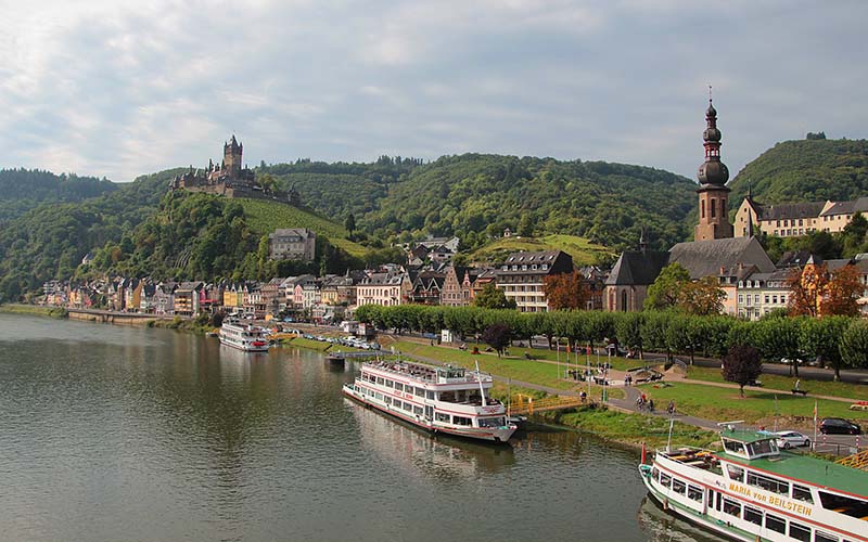 Mossel River Cruise